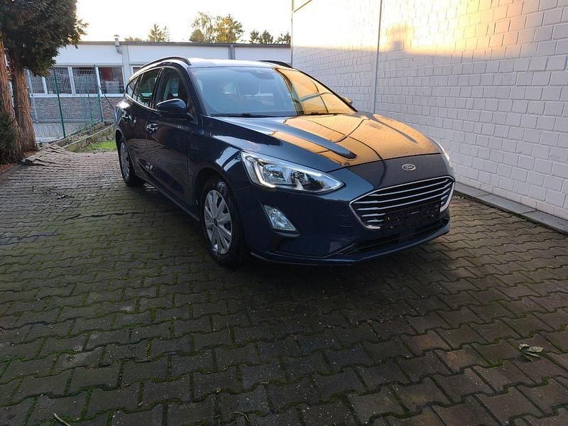 Gebraucht Ford Focus Trend 86 PS (63 kW) 2018 Blau Limousine