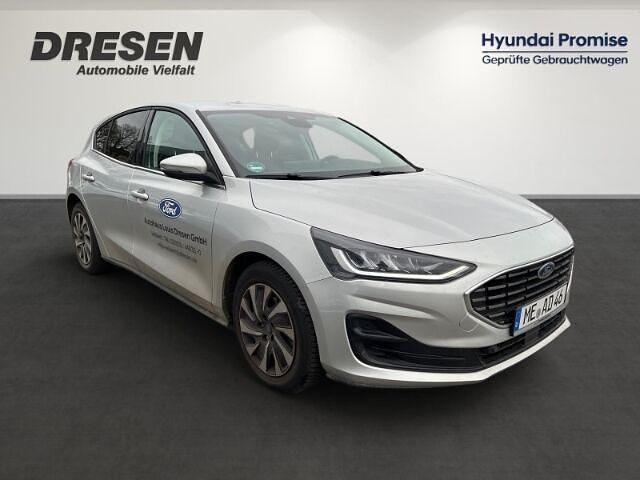 Gebraucht Ford Focus Titanium 155 PS (114 kW) 2024 Silber Limousine