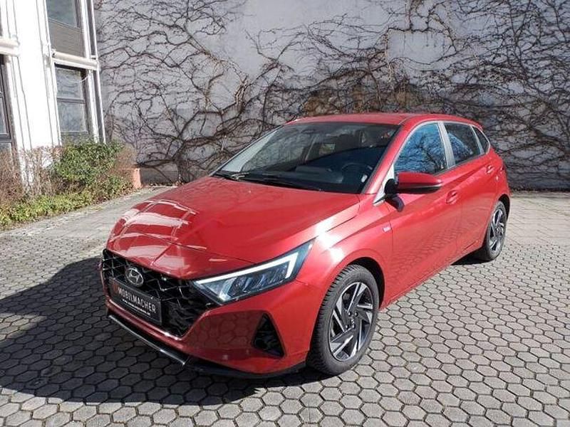Gebraucht Hyundai i20 101 PS (74 kW) 2024 Rot Kleinwagen