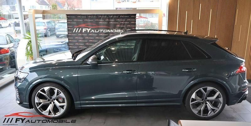 Gebraucht Audi RS Q8 Sport 600 PS (441 kW) 2022 Individuallackierungen audi ex SUV