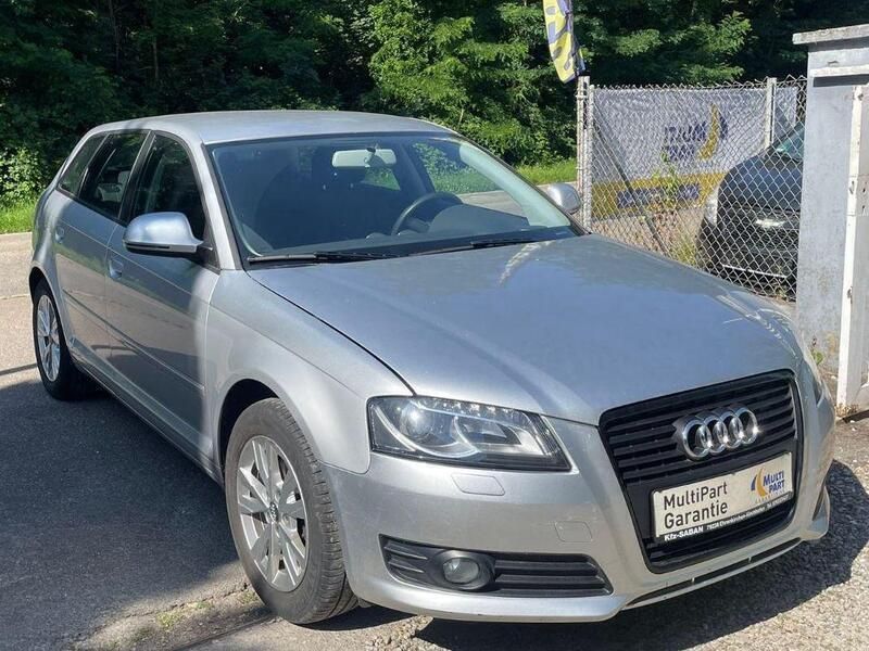 Silber Gebraucht 2010 Audi A3 Sportback Attraction Limousine | 6.450 € (Fairer Preis) - Bild 1/4