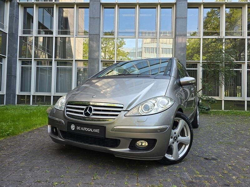 Grau Gebraucht 2006 Mercedes A200 Kleinwagen | 5.980 € (Fairer Preis) - Bild 1/4