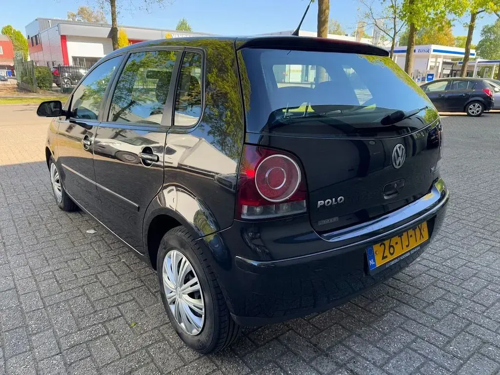 Brugt VW Polo 80 HK (58 kW) 2006 Sort Hatchback