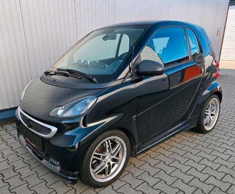 Schwarz Gebraucht 2013 Smart ForTwo Coupé Brabus Kleinwagen | 6.600 € (Fairer Preis) - Bild 1/4