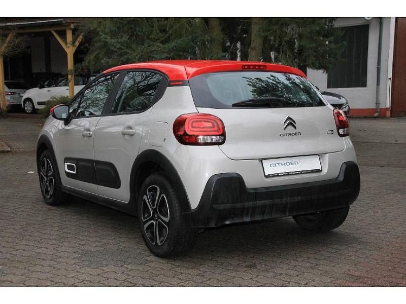 Gebraucht Citroën C3 Feel 110 PS (80 kW) 2021 Lackierung sable/metallic klar Kleinwagen