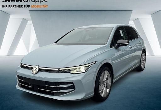 Neu VW Golf VIII Life 116 PS (85 kW) 2026 Blau Limousine