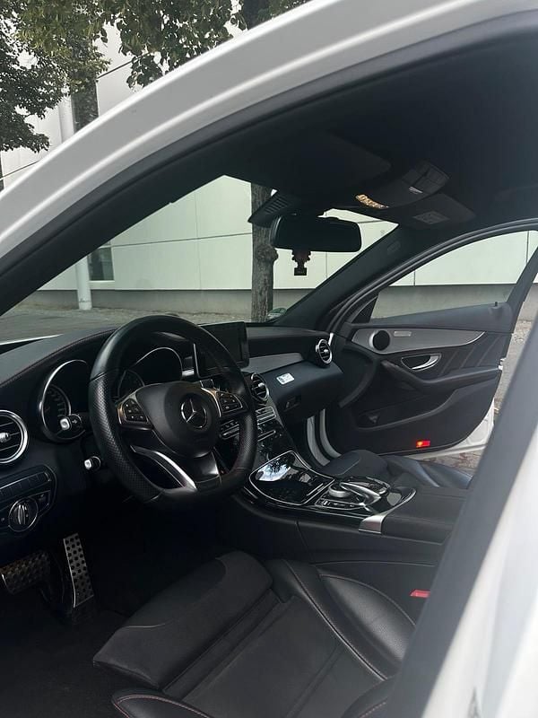 Weiß Gebraucht 2017 Mercedes C43 AMG AMG Limousine | 28.000 € (Superpreis) - Bild 1/4
