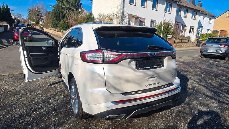 Gebraucht Ford Edge Vignale 209 PS (153 kW) 2017 Weiß SUV