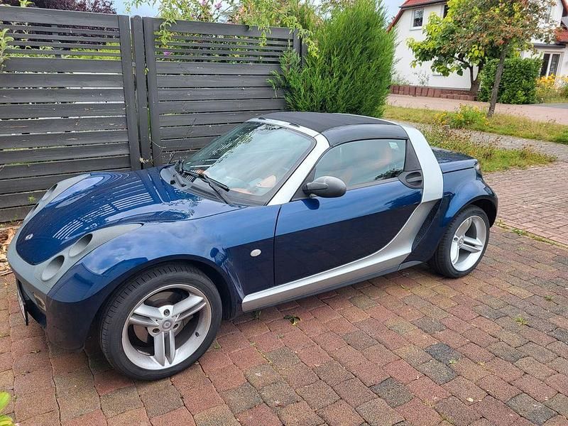 Blau Gebraucht 2006 Smart Roadster Cabrio | 6.000 € (Fairer Preis) - Bild 1/4