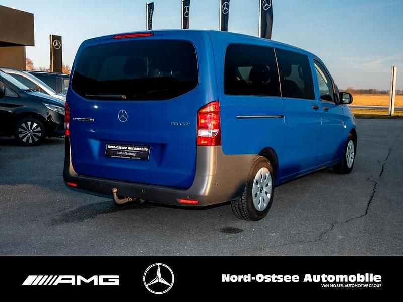 Gebraucht Mercedes Vito 163 PS (119 kW) 2019 Atlantisblau Van