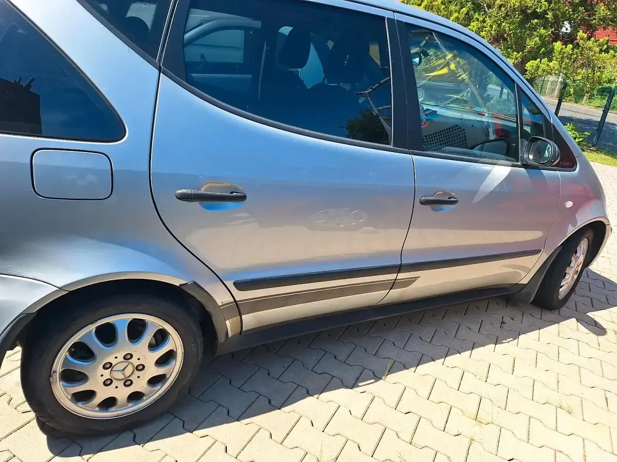 Gebraucht Mercedes A170 100 PS (73 kW) 2002 Silber Kleinwagen
