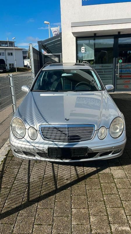 Gebraucht Mercedes E200 Elegance 163 PS (119 kW) 2006 Silber Kombi