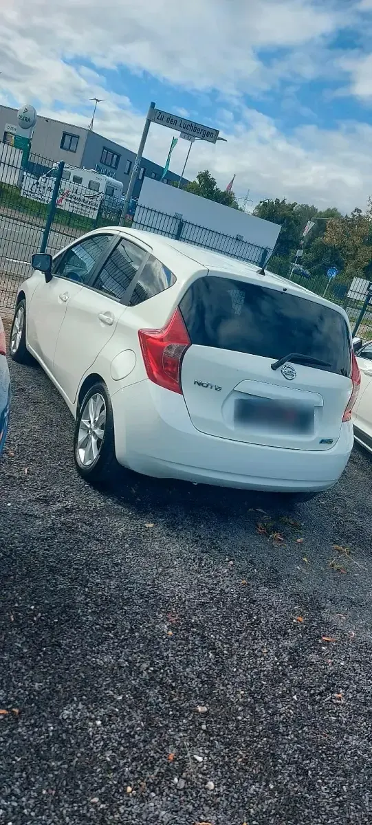 Gebraucht Nissan Note 98 PS (72 kW) 2014 Weiß Kleinwagen