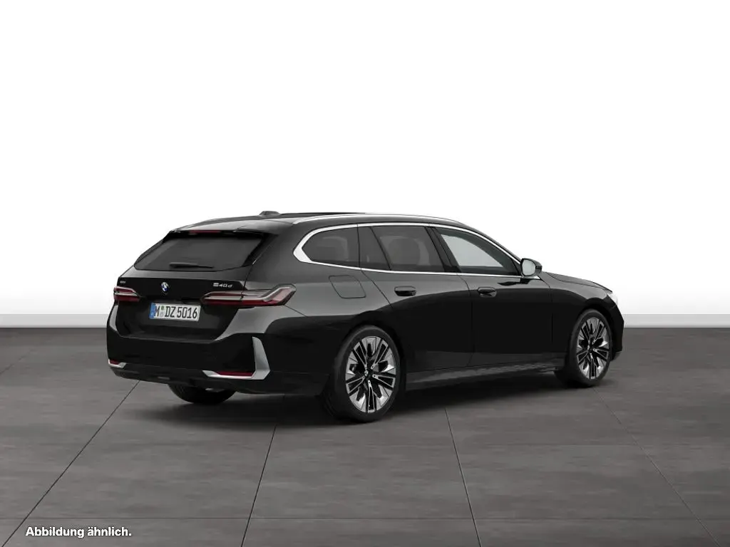 Gebraucht BMW 540 286 PS (210 kW) 2025 Schwarz Kombi