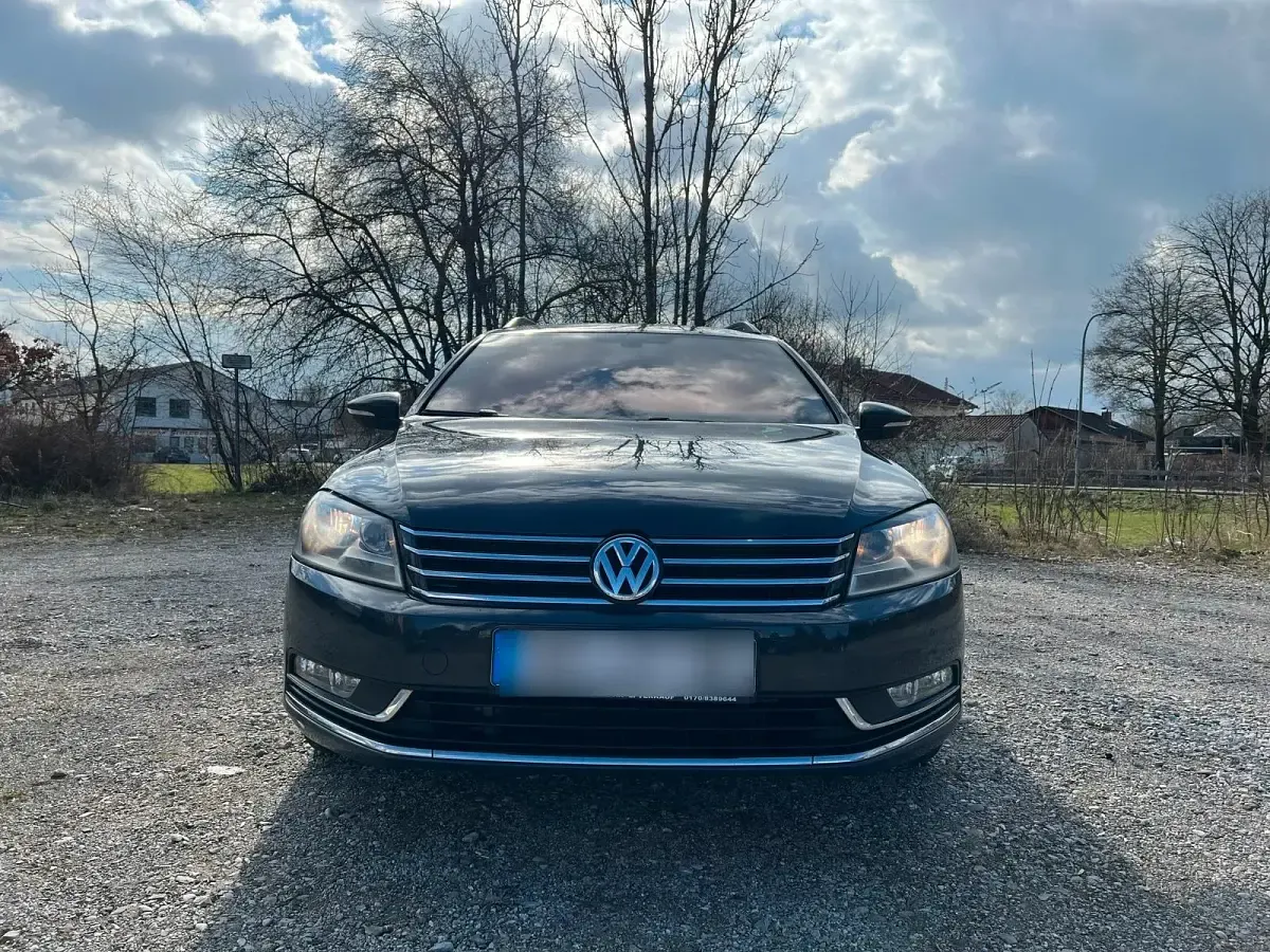 Gebraucht VW Passat 170 PS (125 kW) 2012 Grau Kombi