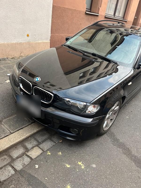 Gebraucht BMW 320 170 PS (125 kW) 2002 Schwarz Kombi