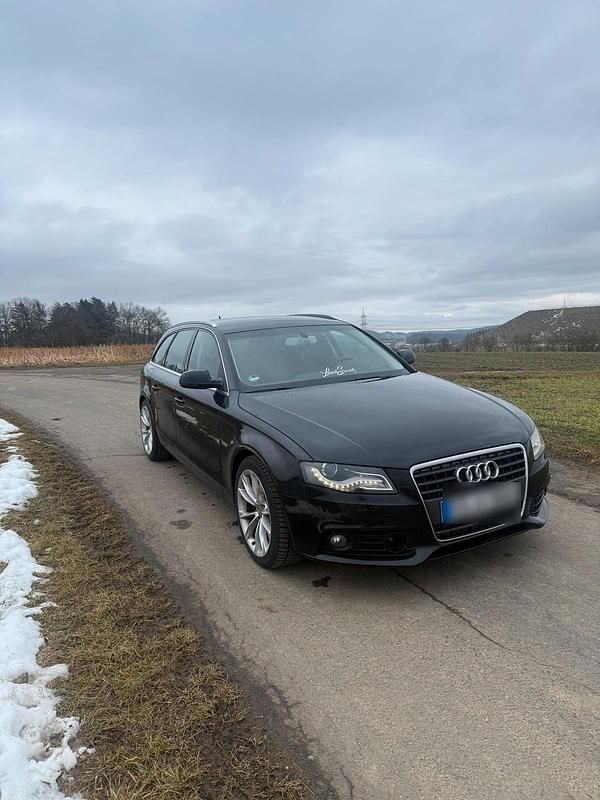 Second-hand Audi A4 143 CP (105 kW) 2011 Negru Break