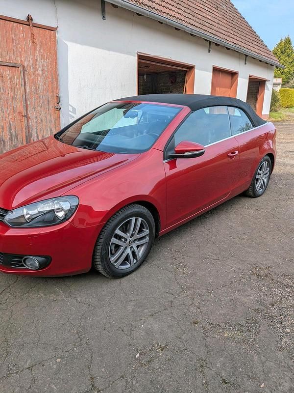 Usata VW Golf 105 CV (77 kW) 2011 Rosso Cabrio