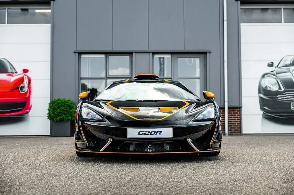 Gebraucht McLaren 620R 621 PS (456 kW) 2020 Schwarz Coupé