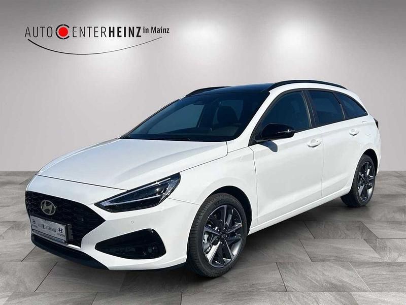 Weiß Neu 2025 Hyundai i30 Advantage Kombi | 28.190 € (Fairer Preis) - Bild 1/4