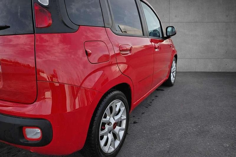 Gebraucht Fiat Panda Lounge 86 PS (63 kW) 2017 Rot Kleinwagen