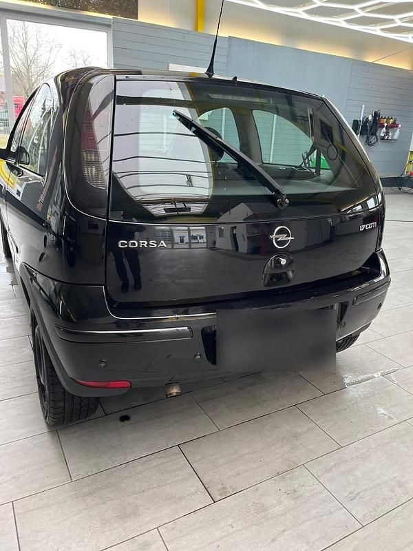 Gebraucht Opel Corsa 101 PS (74 kW) 2005 Schwarz Kleinwagen