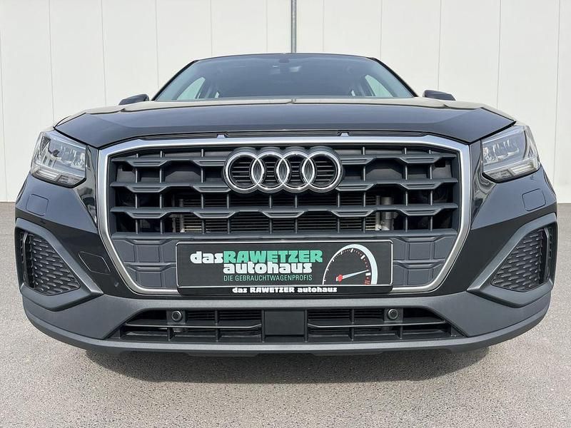 Gebraucht Audi Q2 150 PS (110 kW) 2022 Grau SUV