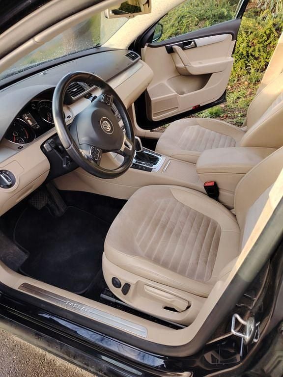 Gebraucht VW Passat Highline 170 PS (125 kW) 2013 Schwarz Kombi
