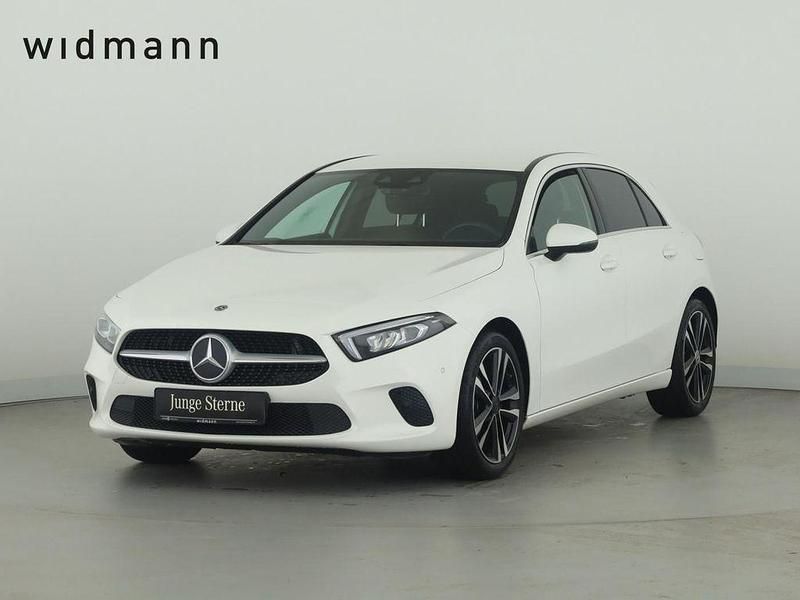 Unilack polarweiß Gebraucht 2020 Mercedes A200 Progressive Limousine | 23.850 € (Fairer Preis) - Bild 1/4