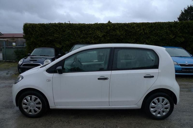Gebraucht Skoda Citigo Active 68 PS (50 kW) 2013 Weiß Kleinwagen
