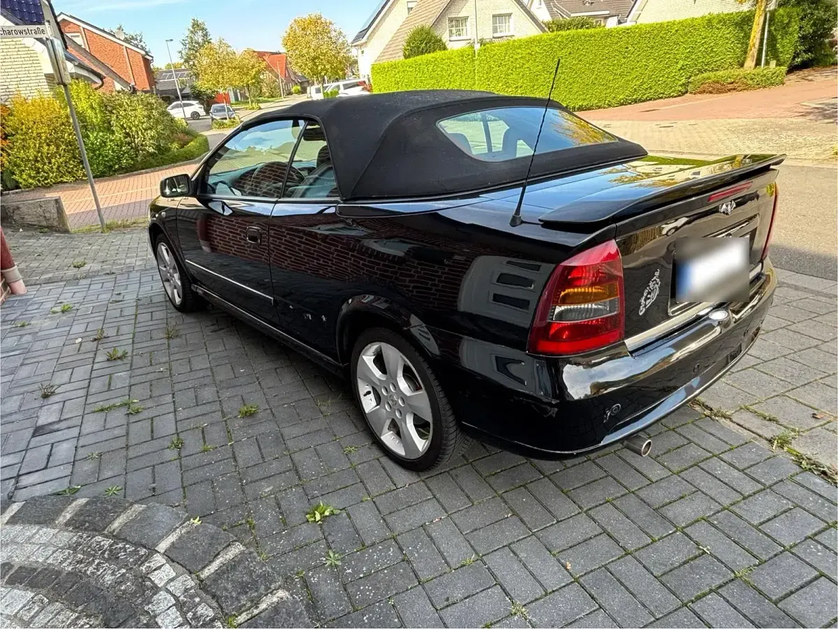 Gebraucht Opel Astra 147 PS (108 kW) 2005 Schwarz Cabrio