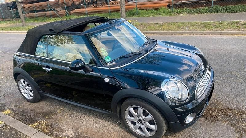 Usado Mini Cooper Cabriolet 120 HP (88 kW) 2009 Preto Cabrios