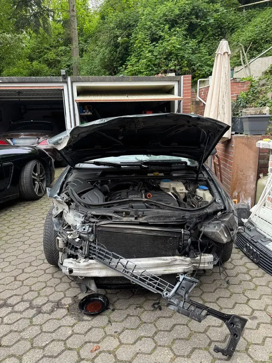 Gebraucht Audi A4 131 PS (96 kW) 2005 Grau Limousine