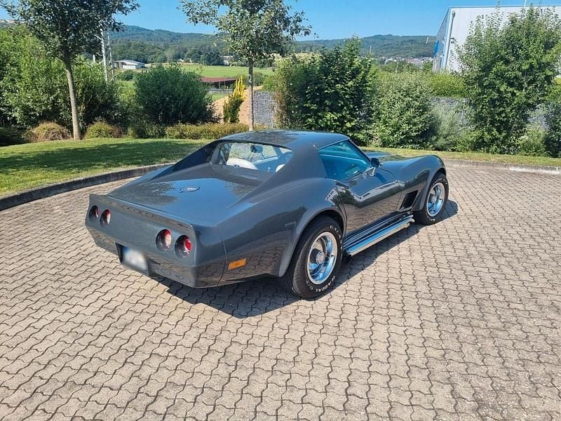 Second-hand Corvette C3 400 CP (294 kW) 1977 Gri Coupe