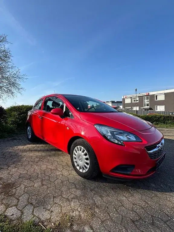 Gebraucht Opel Corsa Selection 69 PS (50 kW) 2017 Rot Kleinwagen