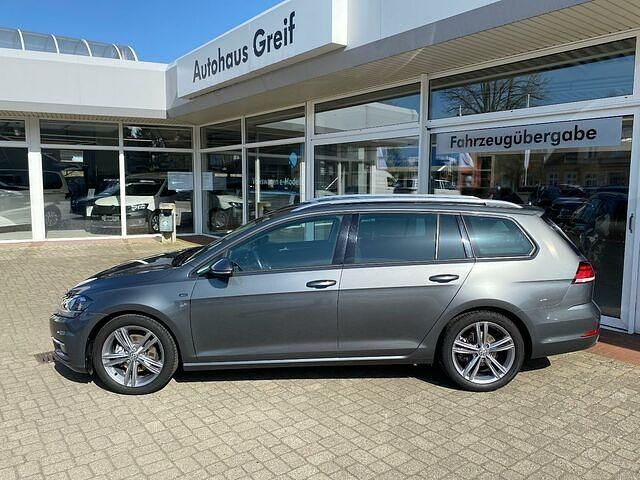 Gebraucht VW Golf VII Join 131 PS (96 kW) 2018 Grau Kombi