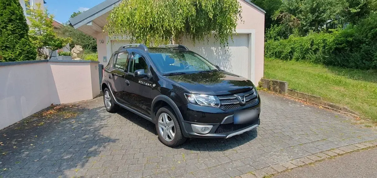 Gebraucht Dacia Sandero Prestige 90 PS (66 kW) 2014 Schwarz Limousine