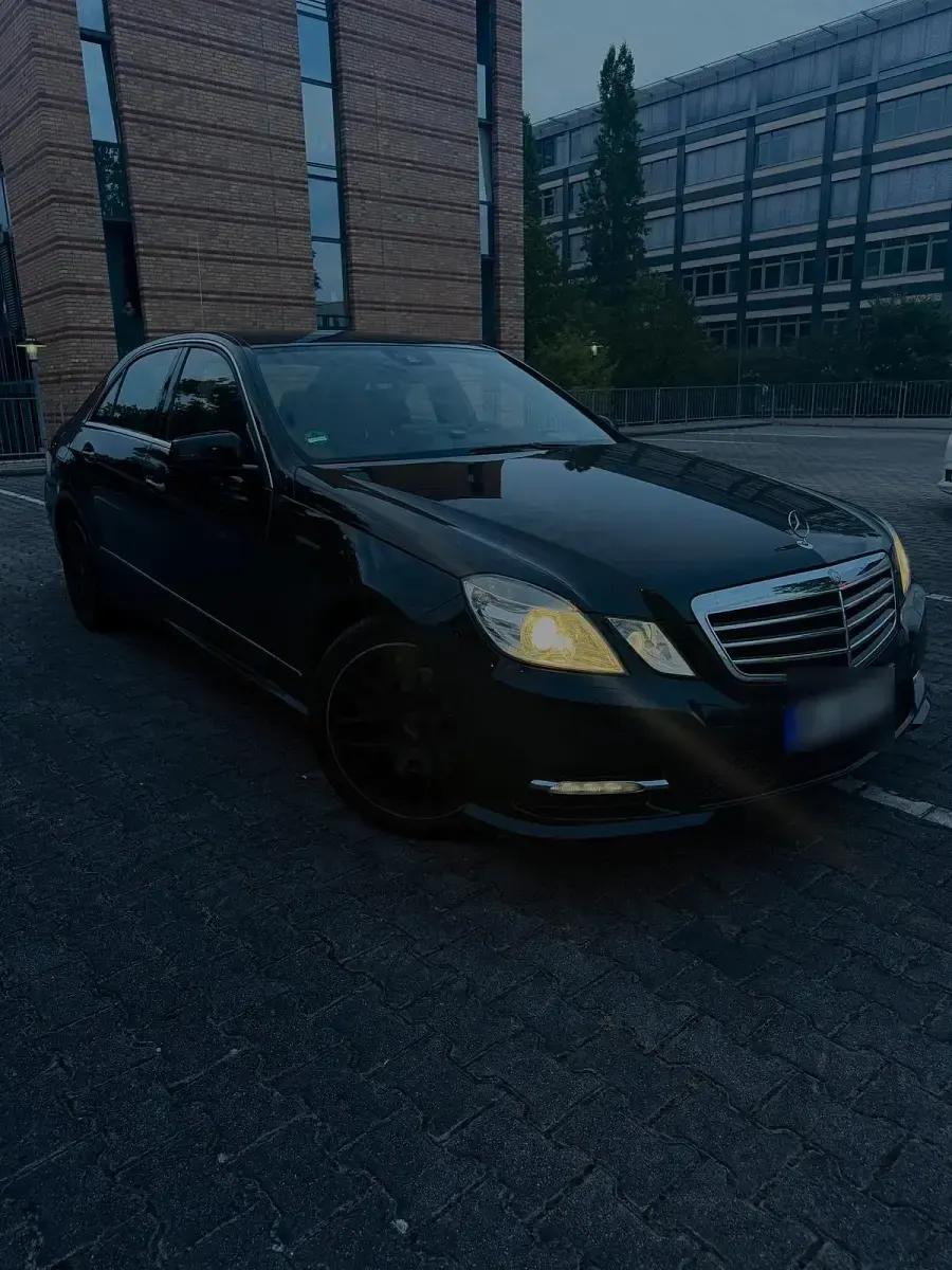 Gebraucht Mercedes Viano 177 PS (130 kW) 2013 Schwarz Van / Kleinbus