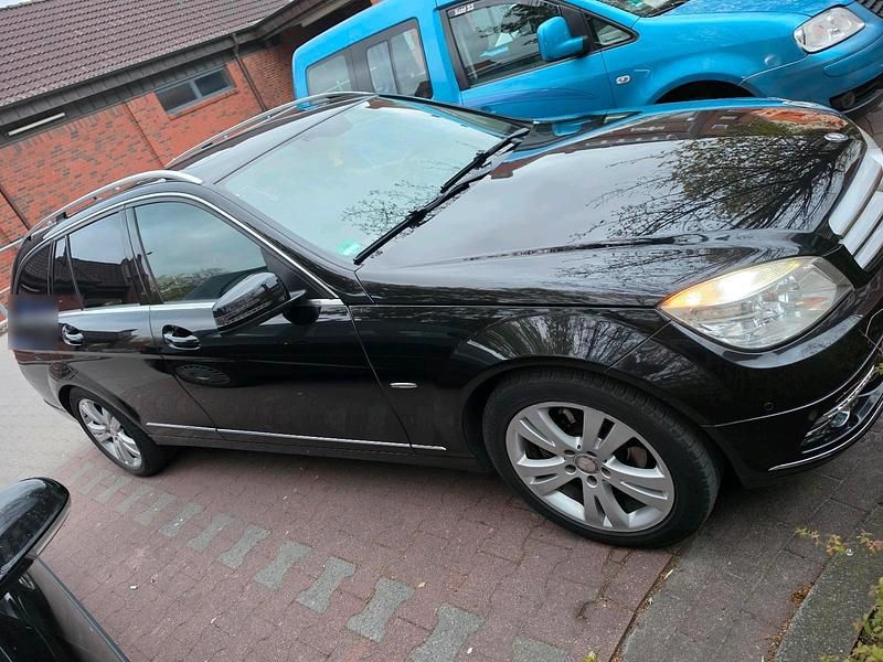 Gebraucht Mercedes C200 2010 Schwarz Kombi