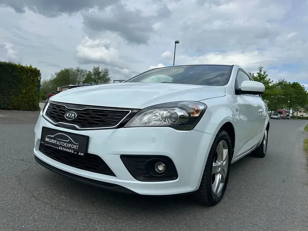 Occasion Kia ProCeed 90 ch (66 kW) 2012 Blanc Citadine
