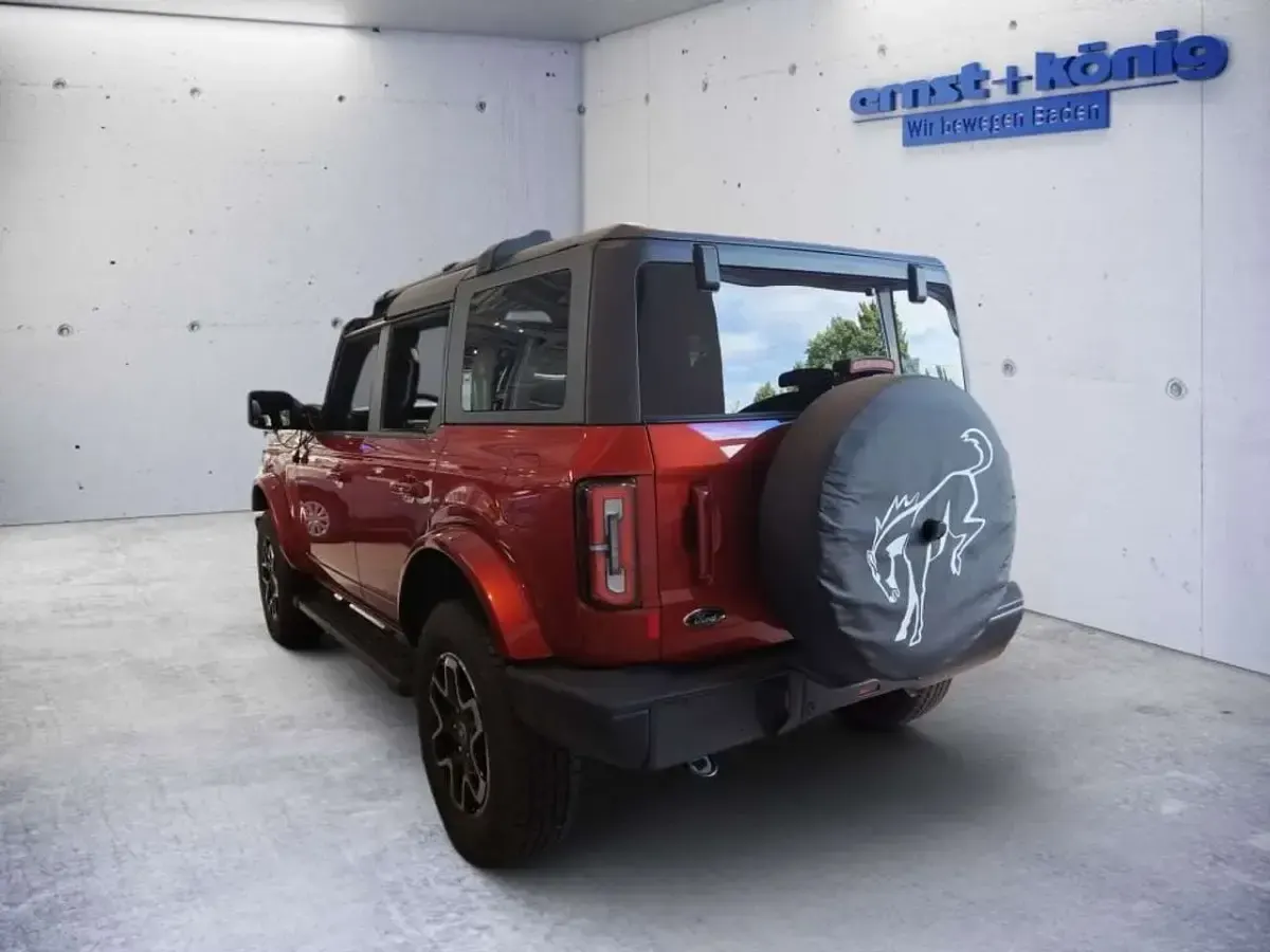 Gebraucht Ford Bronco Outer Banks 334 PS (245 kW) 2025 Rot SUV