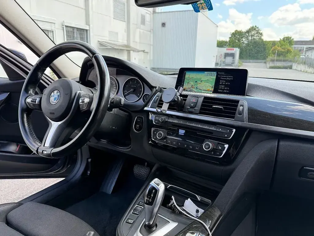 Gebraucht BMW 335 Sport Line 313 PS (230 kW) 2015 Grau Limousine