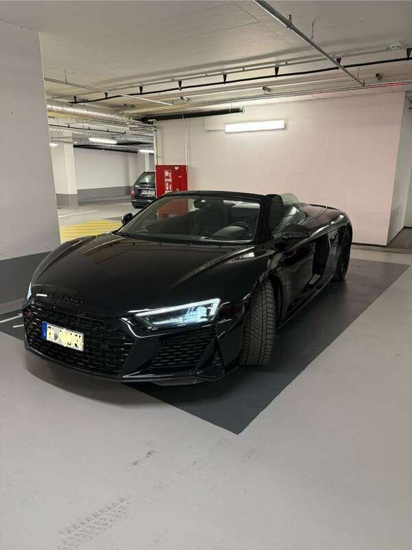 Schwarz Gebraucht 2022 Audi R8 Spyder Performance Cabrio | 159.000 € (Fairer Preis) - Bild 1/4