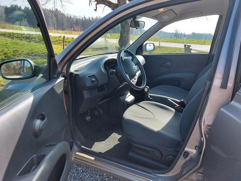 Gebraucht Nissan Micra 65 PS (47 kW) 2006 Beige Limousine