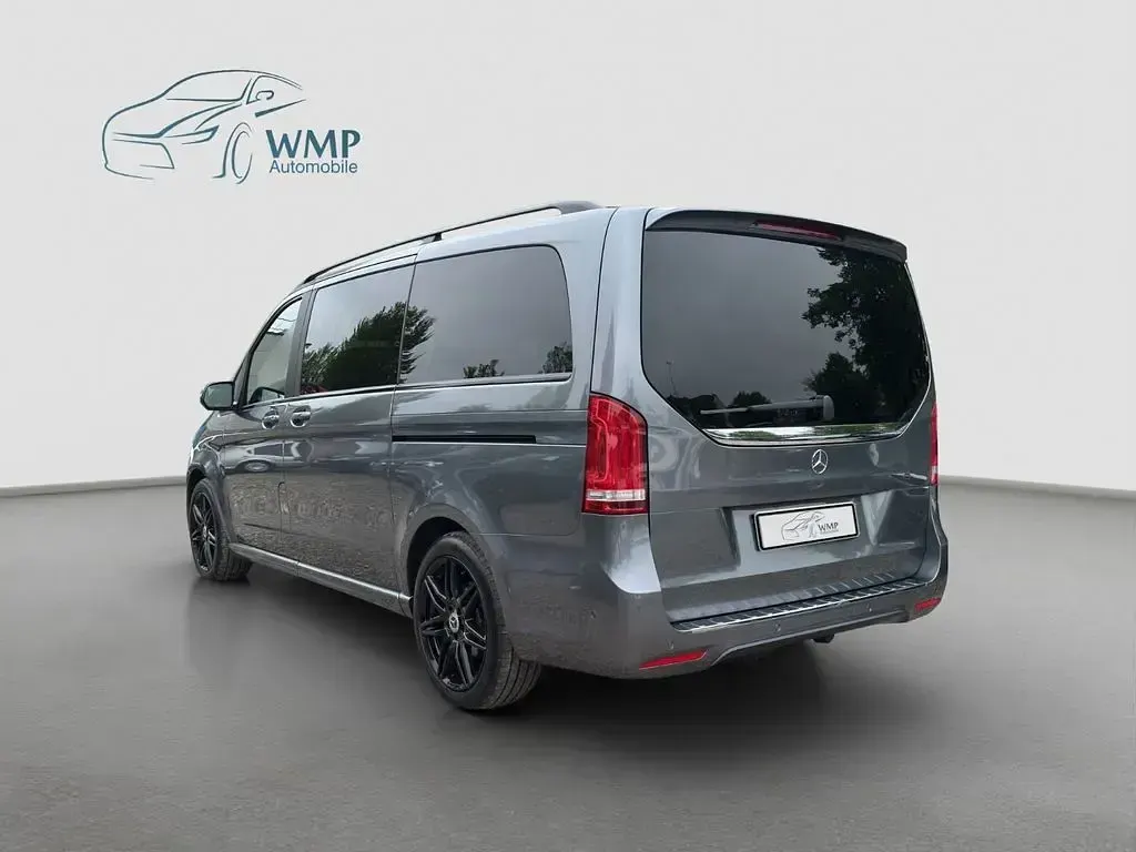 Gebraucht Mercedes V300 Avantgarde Edition 239 PS (175 kW) 2020 Selenitgrau Van / Kleinbus