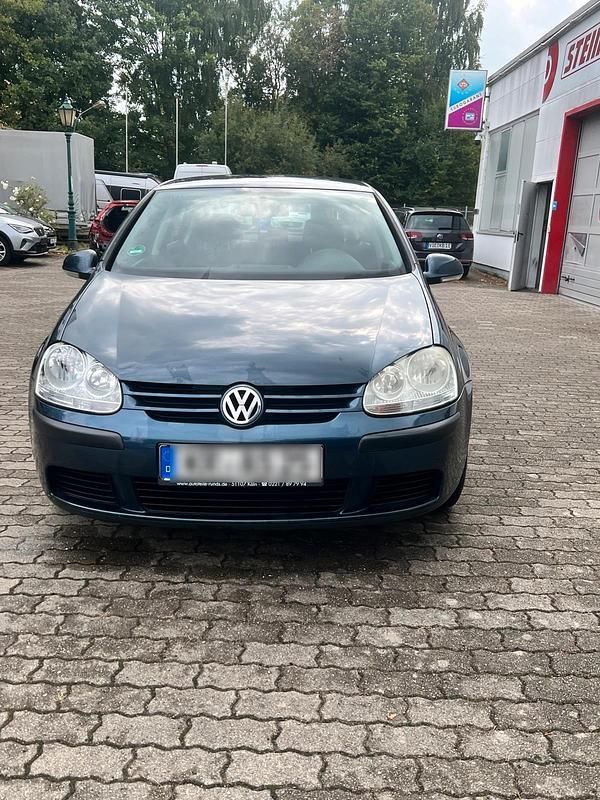 Gebraucht 2005 VW Golf V Kleinwagen | 2.700 € (Fairer Preis) - Bild 1/4
