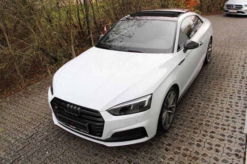 Gebraucht Audi A5 Ambiente 252 PS (185 kW) 2019 Gletscherweiß metallic Coupé