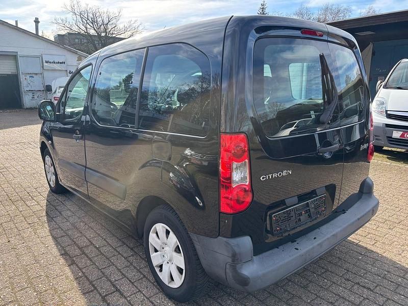 Gebraucht Citroën Berlingo Advance 75 PS (55 kW) 2010 Schwarz Van / Kleinbus