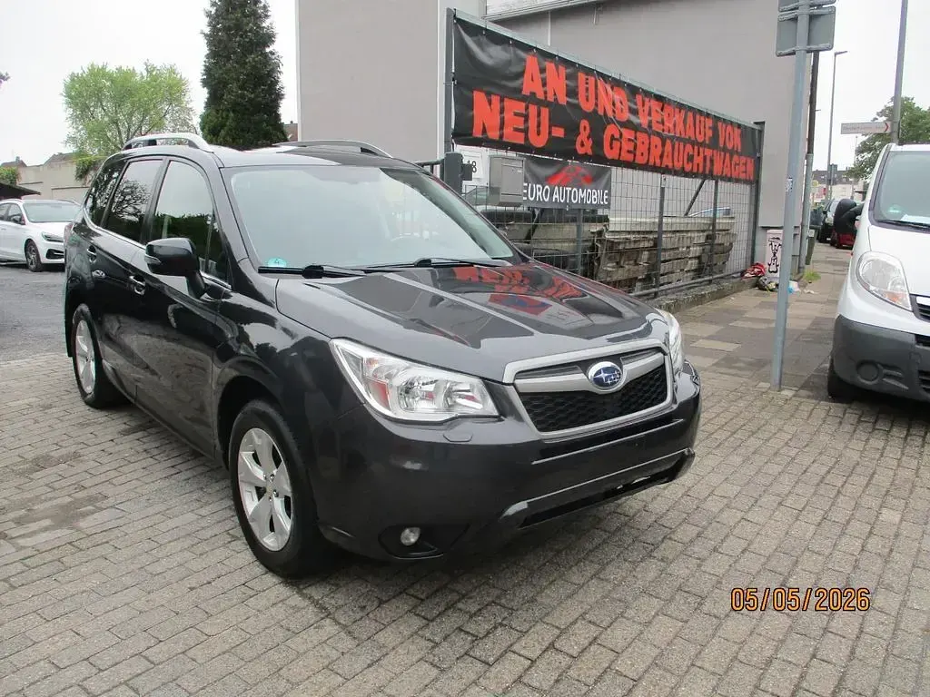 Usado Subaru Forester Exclusive+ 147 CV (108 kW) 2014 Gris SUV