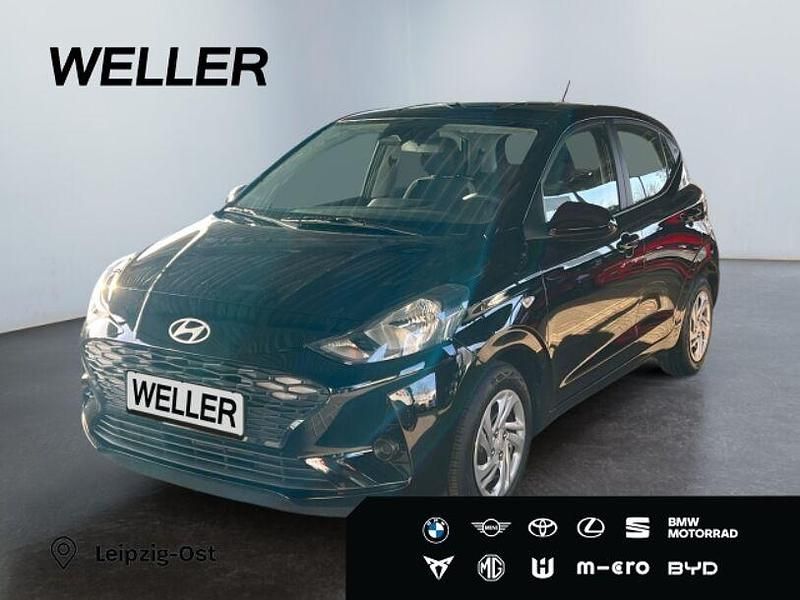 Gebraucht Hyundai i10 Select 63 PS (46 kW) 2025 Schwarz Kleinwagen